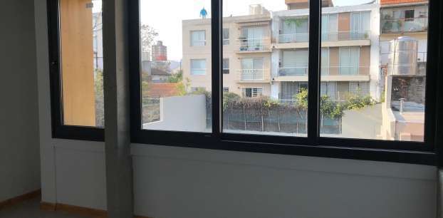 Departamento en venta de 2 amb y medio. 61m2 -  Al frente y contrafrente